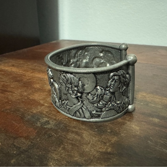 Oberon Design Lady Parade Bracelet - Picture 5 of 6